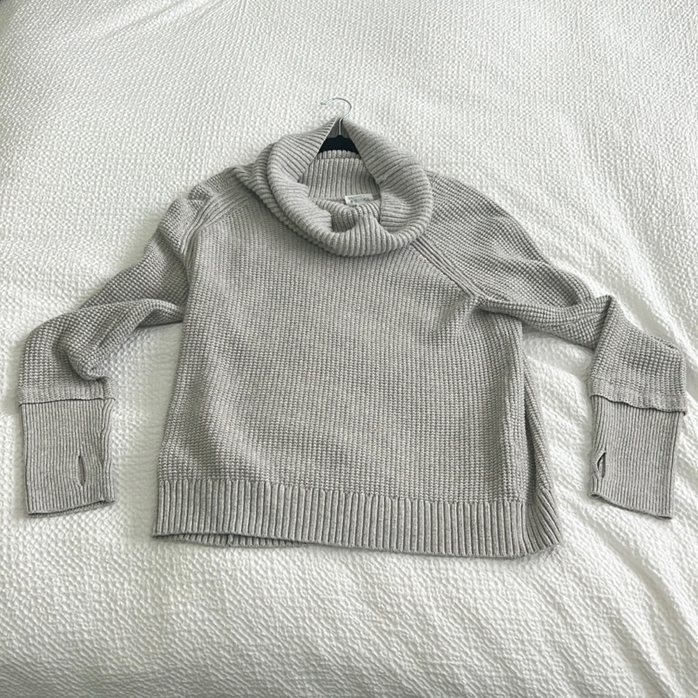 Market Spruce sweater-beautiful, soft, knit.